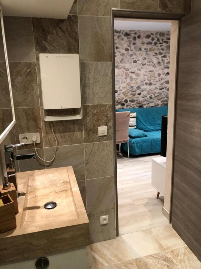 Vieil Antibes, Ravissant 2P Avec Petite Terrasse Apartment Luaran gambar